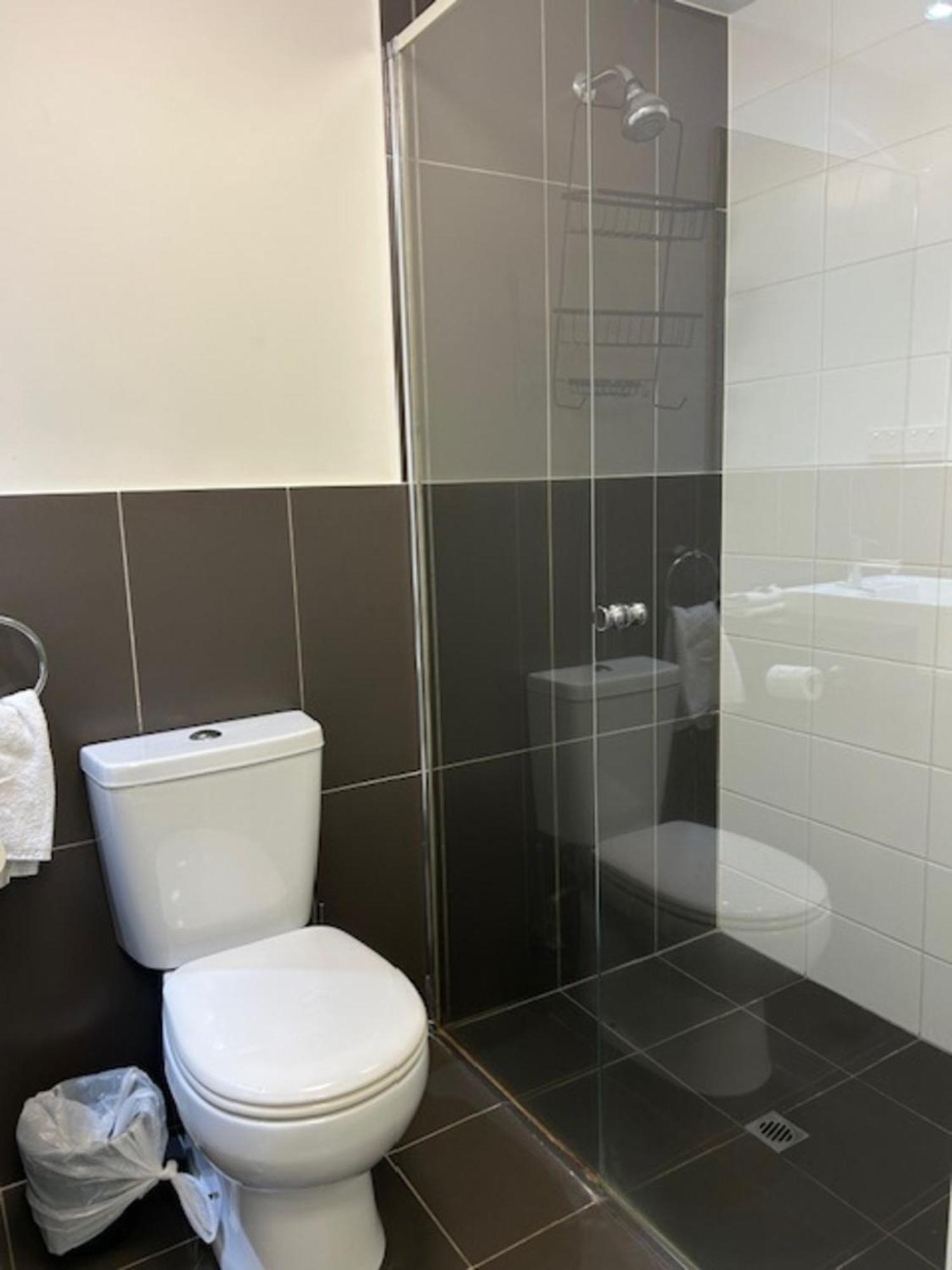 Central Holborn Apartments Таунсвил Стая снимка