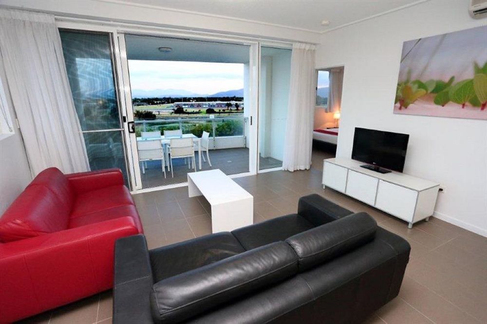 Central Holborn Apartments Таунсвил Екстериор снимка
