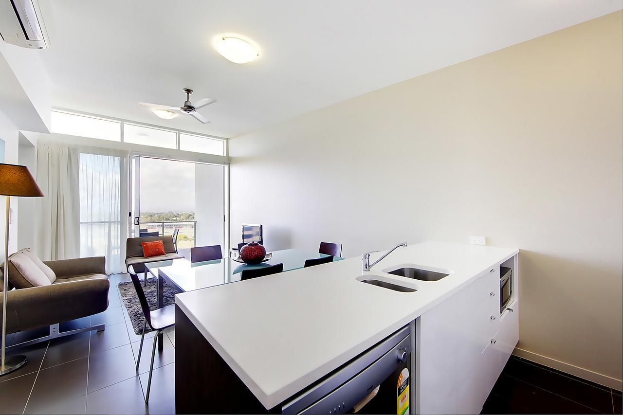 Central Holborn Apartments Таунсвил Екстериор снимка